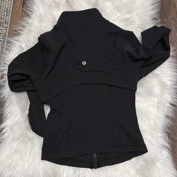 Lululemon Define Jacket size 4 - Picture 7 of 9